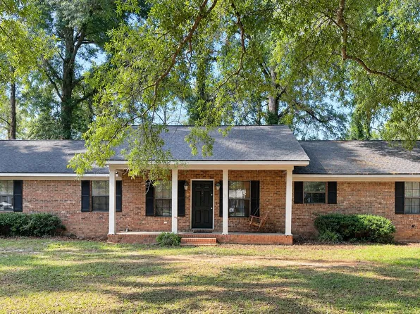 1511 Woodland Dr, Bainbridge, GA 39819