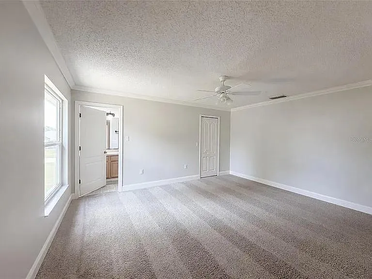 942 Windbrook Dr #1 — Photo 9