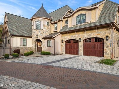 6 Downton Walk, Saratoga Springs, NY, 12866