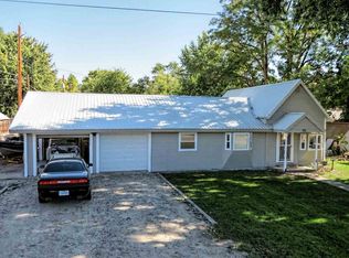 308 E 10th St, Weiser, ID 83672