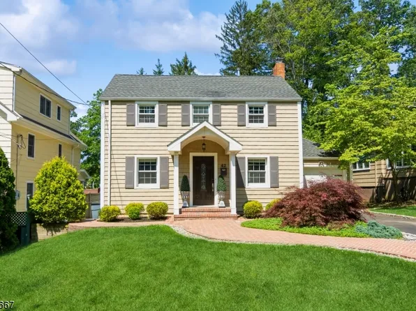 42 Birdseye Gln, Verona Twp., NJ 07044