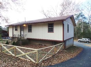 132 Walnut Cir, Yellville, AR 72687