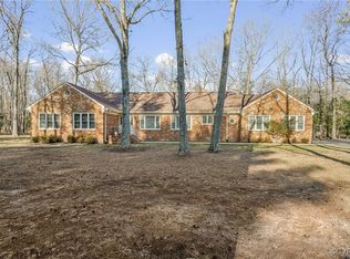 14757 Ramblewood Dr, Chester, VA 23836