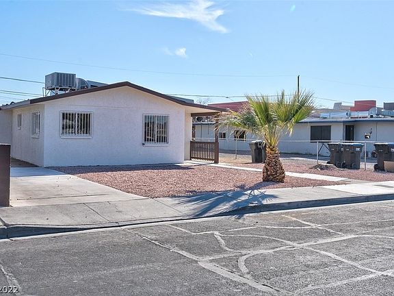3rd image of 1177 Hart Ave