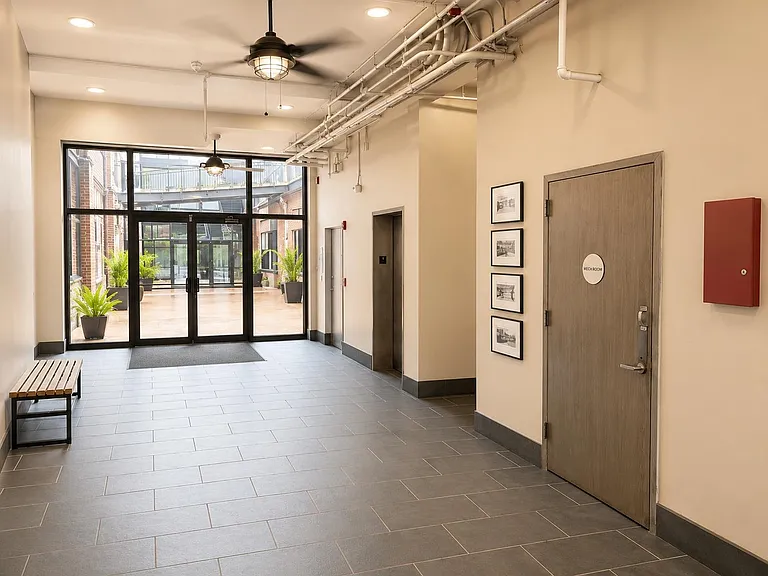 300 Communipaw Ave #302 — Photo 19