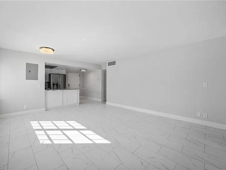 666 3rd St S #106 — Photo 10
