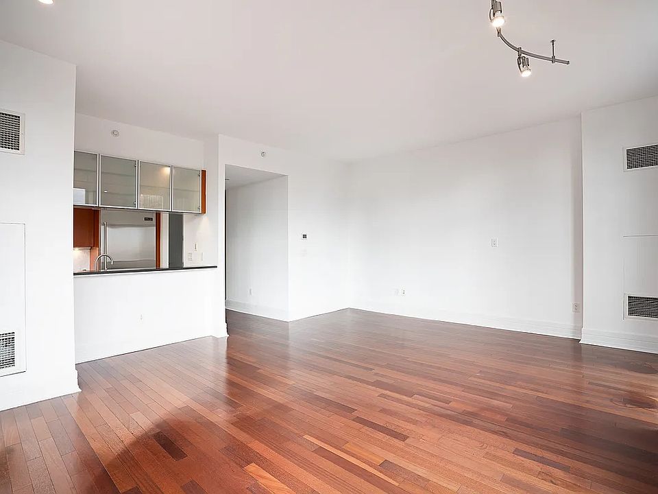 1st image of 300 E 55th St APT 19D