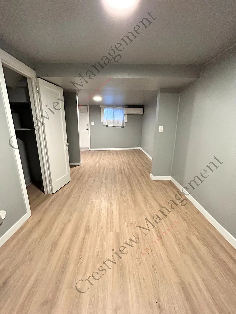 Deem Triplex — Photo 2