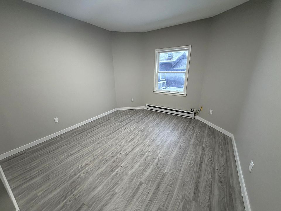 1st image of 722 Central Ave #2R
