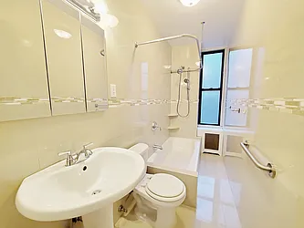Rented by Rachel Realty