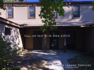 2632 Kragspough Ct, Holland, MI 49424