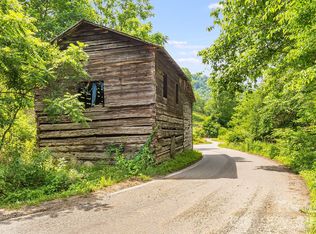 224A Allen Dr, Marshall, NC 28753