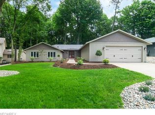 12209 Windcliff Rd, Strongsville, OH 44136