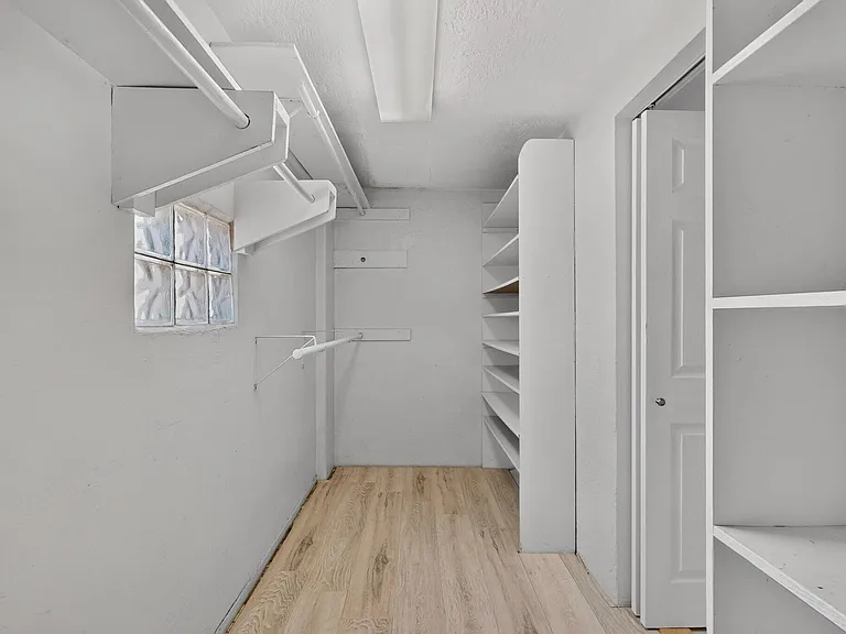 615 Quincy St NE #A & B — Photo 23