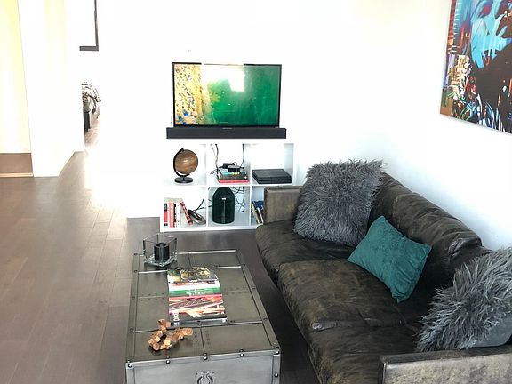 2nd image of 2228 Frankford Ave #3