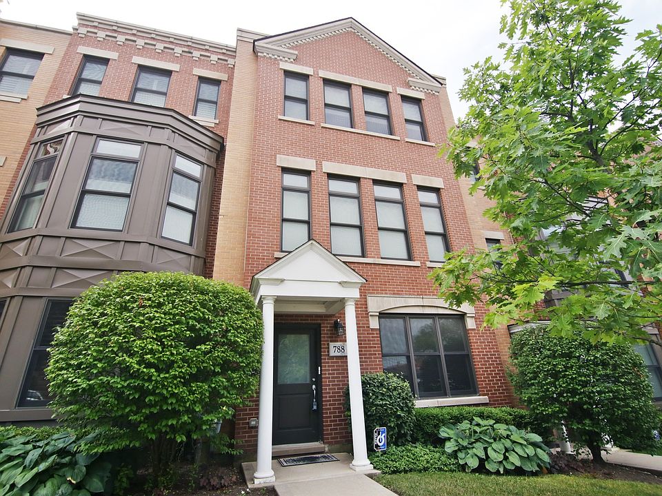 1st image of 788 Laurel Ave