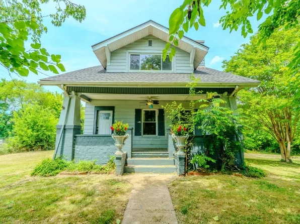 1619 Beaumont Ave, Knoxville, TN 37921