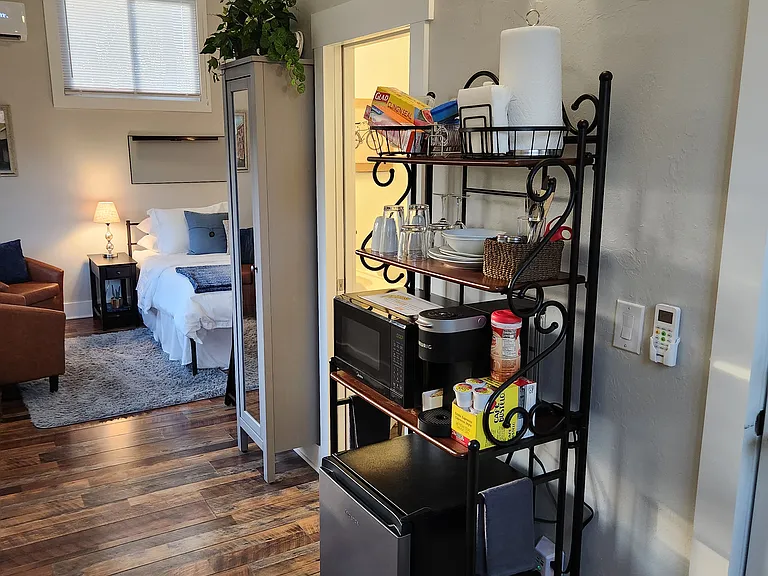 1710 Linhart Ave #B — Photo 10