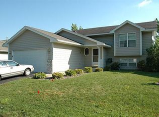 18980 Embers Ave, Farmington, MN 55024