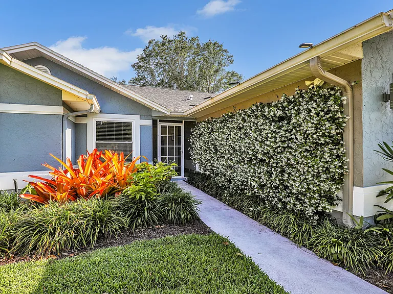 2554 Outrigger Ln — Photo 2