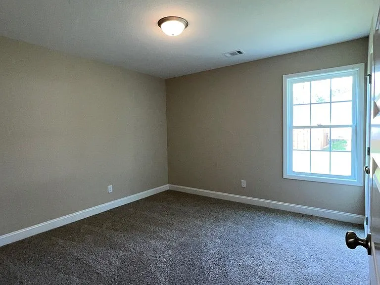 330 Tallulah Bnd — Photo 19