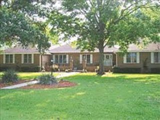 1st image of 116 Thornhill Dr