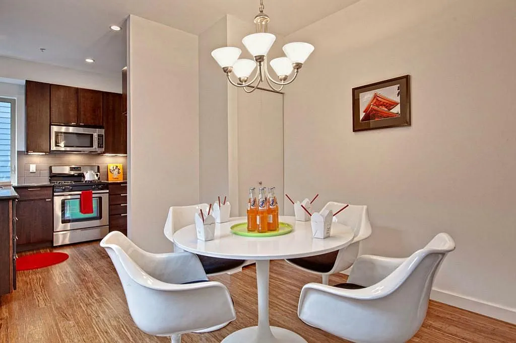 3 bed, 1680 sqft, $4,495 — Photo 4