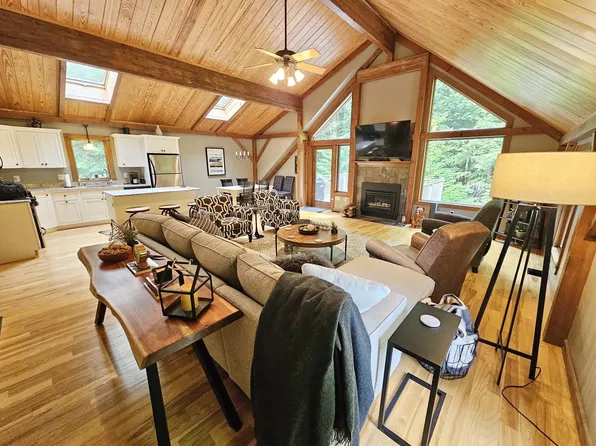 125 Sundance Road, Woodstock, NH 03262