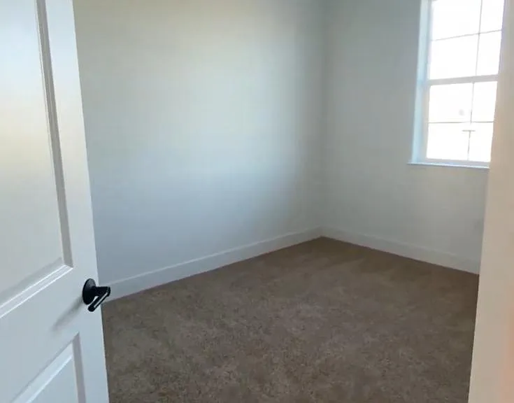 1509 Adelsheim Ave — Photo 3