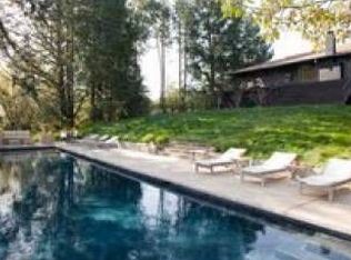 7799 Giusti Rd, Forestville, CA 95436