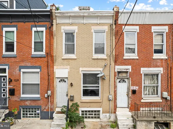 1227 N Lecount St, Philadelphia, PA 19121
