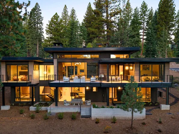 9304 Ninebark Rd, Truckee, CA 96161