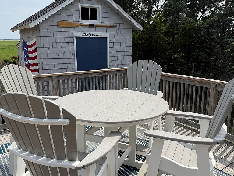 37 Pine Point Rd — Photo 17