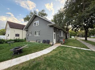 202 S 6th St, Montevideo, MN 56265