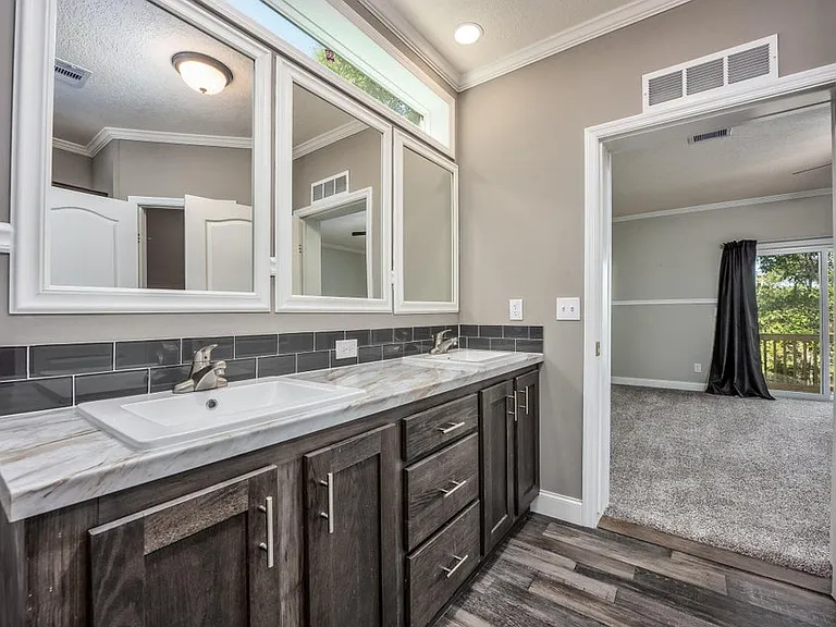1085 Tallokas Rd — Photo 25