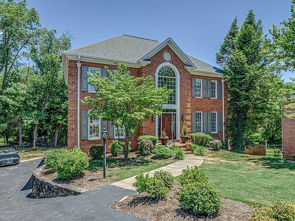 2nd image of 4414 Brentwood Ct