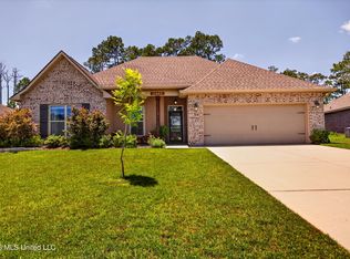 11685 Brookstone Dr, Ocean Springs, MS 39564