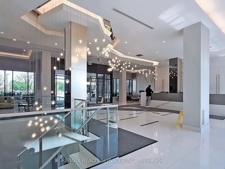 35 Watergarden Dr #1812 — Photo 22