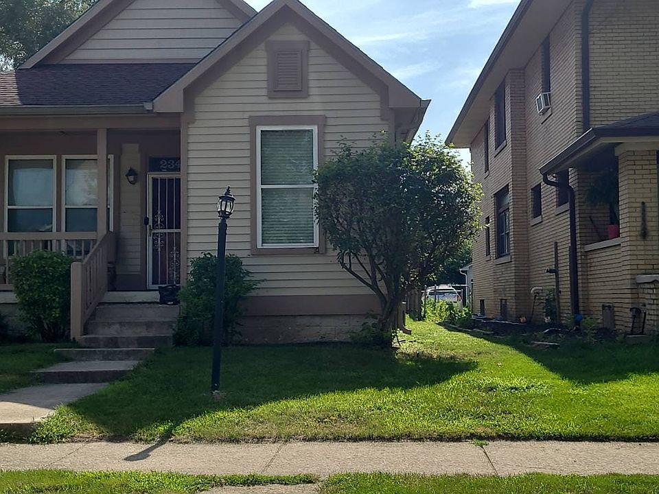 2nd image of 2349 N Alabama St