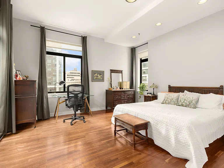552 W 43rd St #PHB — Photo 5