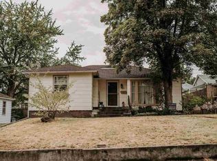 745 NW Gary St, Pullman, WA 99163