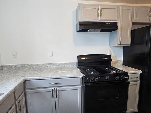 3rd image of 23 N Boston Ave #2