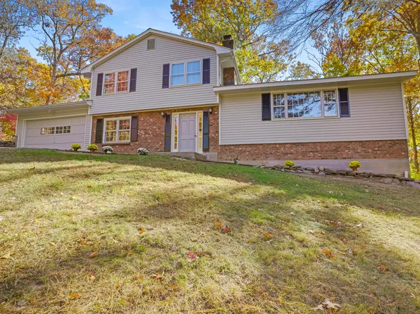 6 Brownson Drive, Shelton, CT 06484