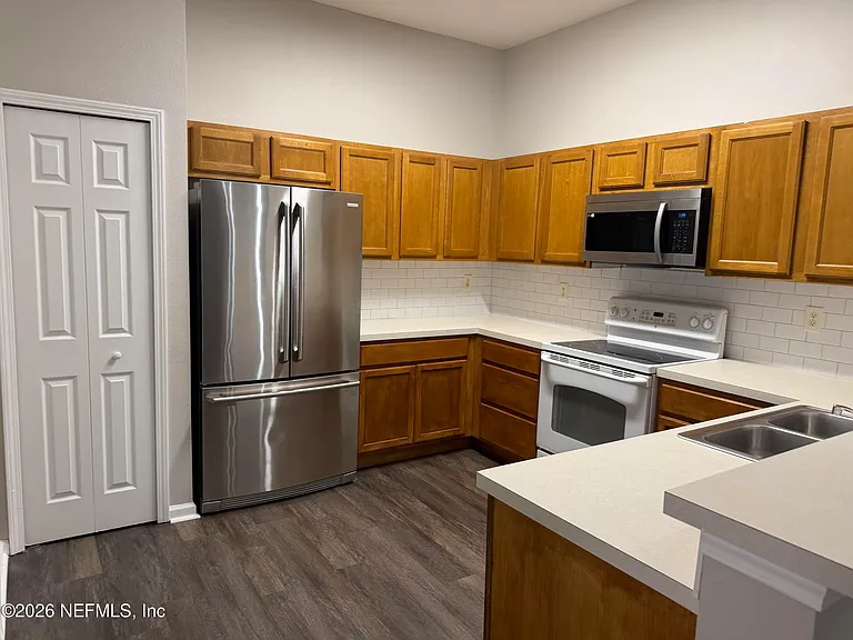 6099 Maggies Cir #101 — Photo 26