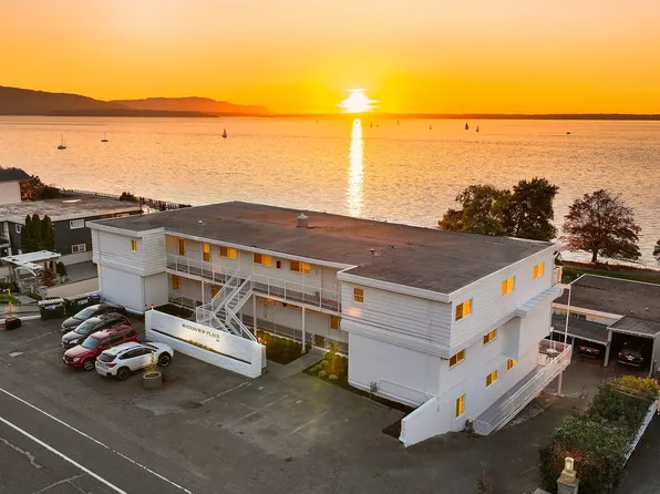 Waterview Place, 490 S State St #G, Bellingham, WA 98225