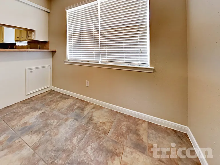 1838 Turtle Creek Dr — Photo 8