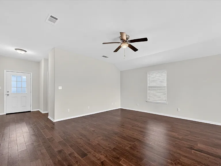 3408 Brookstone Dr — Photo 3