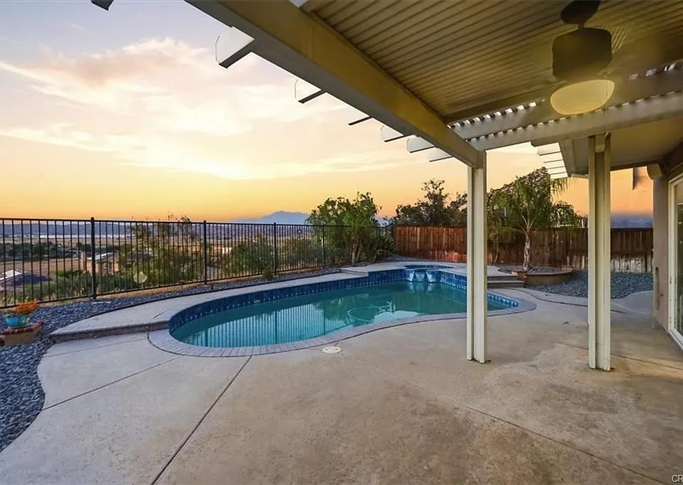 29056 Barcelona Ct