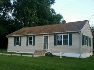 401 Bay Dr, Stevensville, MD 21666