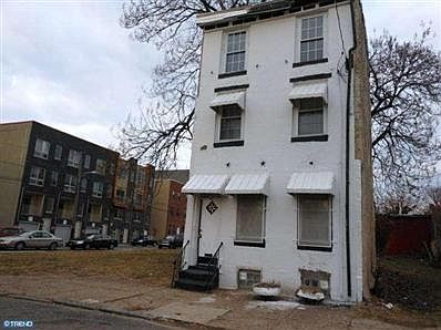 2nd image of 1439 Parrish St